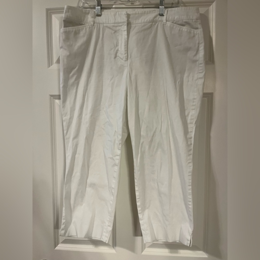 Talbots White Perfect Crop Pants Curvy fit